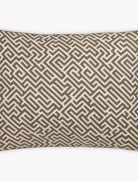 Set 2 Mato un Schumacher Gabriel standard sham 21x27 edge mocha